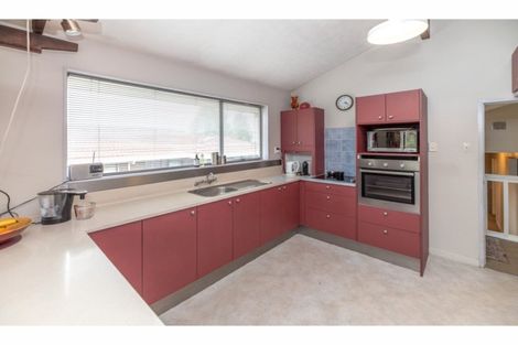 Photo of property in 10a Tracy Place, Redwood, Christchurch, 8051