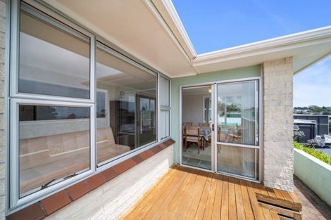 Photo of property in 10 Carver Place, Lynmouth, New Plymouth, 4310