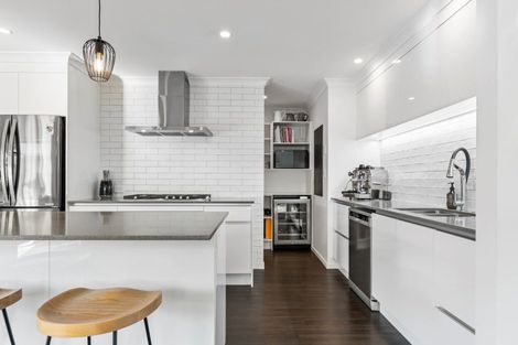 Photo of property in 77 The Boulevard, Papamoa Beach, Papamoa, 3118