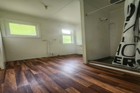 Photo of property in 4/54 View Road, Henderson, Auckland, 0612