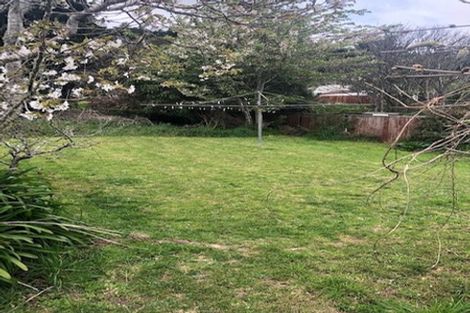 Photo of property in 21 Peel Place, Wainuiomata, Lower Hutt, 5014