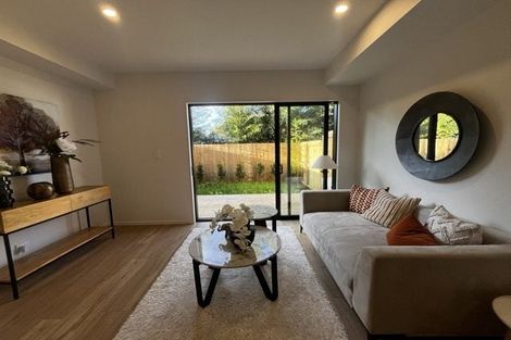 Photo of property in 2/4 Serjeant Street, Henderson, Auckland, 0612