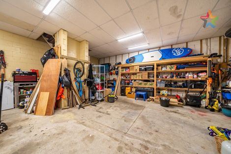 Photo of property in 38 James Grove, Stokes Valley, Lower Hutt, 5019