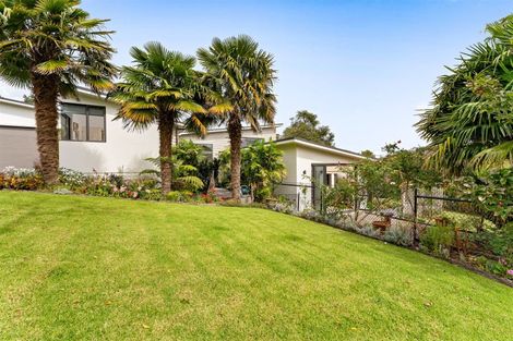 Photo of property in 50 Rosella Grove, Waimauku, 0812