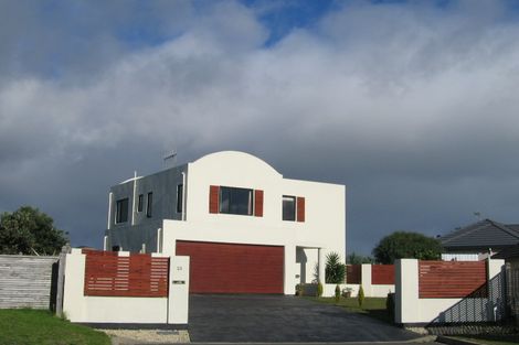 Photo of property in 23 Observation Place, Paraparaumu, 5032