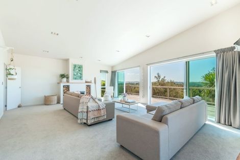 Photo of property in 590 Pataua Road North, Whareora, Whangarei, 0175