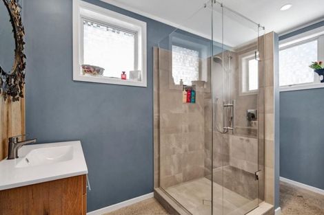 Photo of property in 2/58 Paynters Avenue, Strandon, New Plymouth, 4312