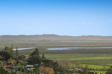 Photo of property in 4 Ferngully Road, Helensville, Kaukapakapa, 0871