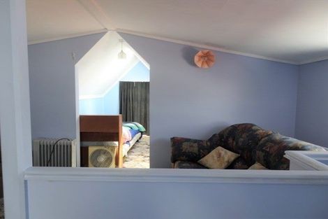 Photo of property in 61 Seddon Street, Kumara, 7832