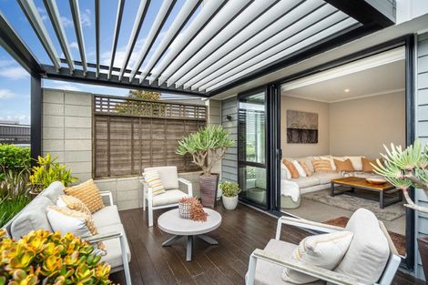 Photo of property in 2 Chaffinch Road, Hobsonville, Auckland, 0616