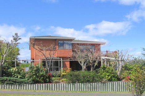 Photo of property in 8 Golders Place, Richmond Heights, Taupo, 3330