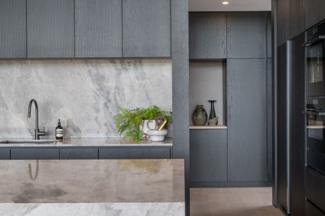 Photo of property in 15 Hackett Road, Jacks Point, Queenstown, 9371