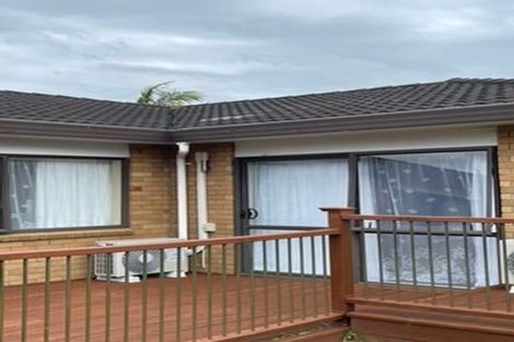 Photo of property in 70 Naylors Drive, Mangere, Auckland, 2022