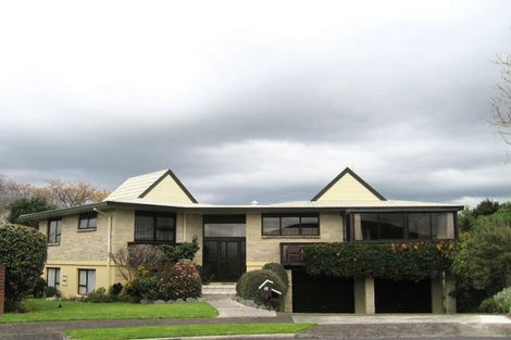 Photo of property in 15 Cathray Place, Matua, Tauranga, 3110