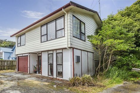 Photo of property in 13 Petherick Crescent, Johnsonville, Wellington, 6037