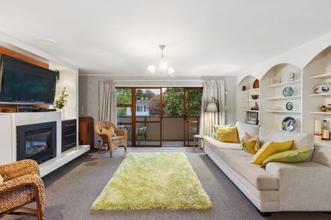 Photo of property in 8 Hamish Place, Sunnyhills, Auckland, 2010