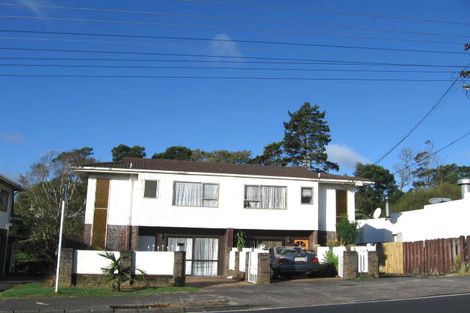 Photo of property in 2/12 Sunnyside Road, Sunnyvale, Auckland, 0612