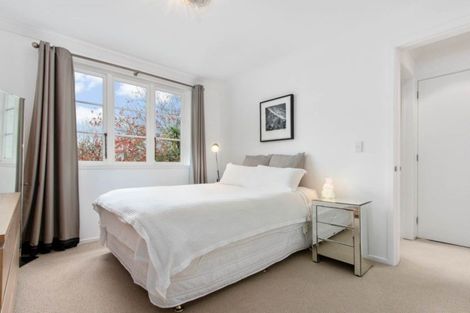 Photo of property in 8/2 Herne Bay Road, Herne Bay, Auckland, 1011