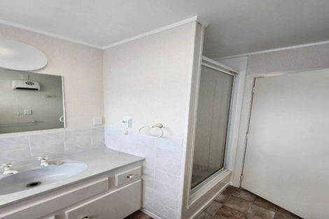 Photo of property in 13a Cameron Street, Papakura, 2110