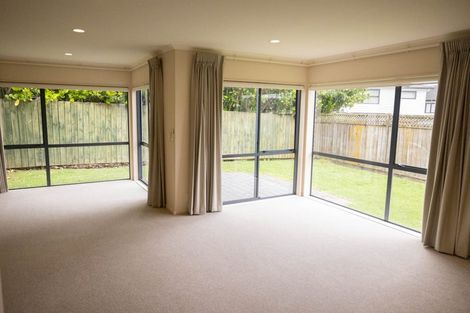 Photo of property in 45d Redoubt Road, Goodwood Heights, Auckland, 2105