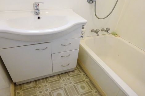 Photo of property in 14 Harbour Street, Foxton, 4814