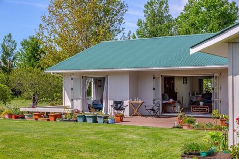 Photo of property in 109 Brandon Street, Featherston, 5710