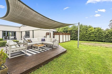 Photo of property in 3 Marua Palm Grove, Timberlea, Upper Hutt, 5018