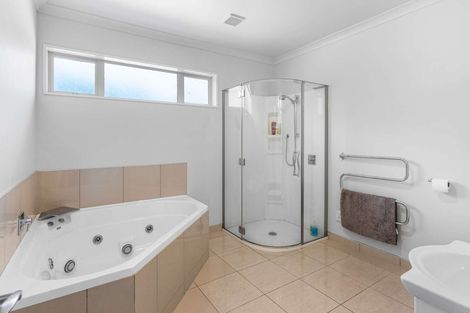 Photo of property in 16 Harpers Road, Loburn, Rangiora, 7472