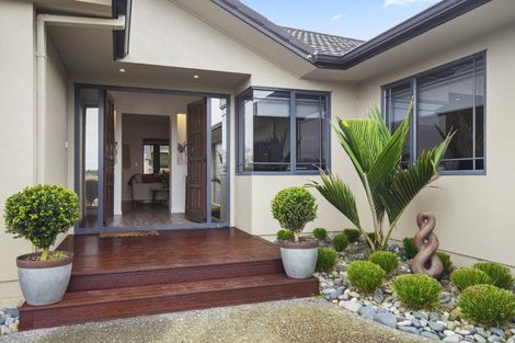 Photo of property in 18 Tonkin Place, Buckland, Pukekohe, 2677
