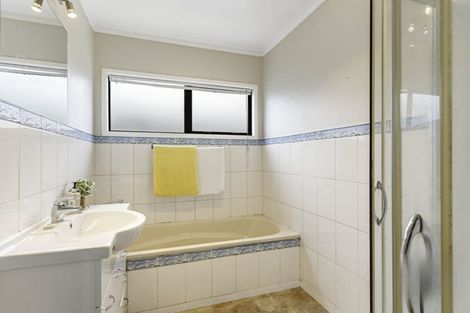 Photo of property in 62a Settlement Road, Papakura, 2110