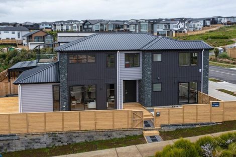 Photo of property in 1 Verdant View Avenue, Flat Bush, Auckland, 2019