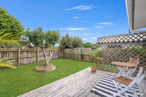 Photo of property in 16 Tamure Place, Ruakaka, 0116