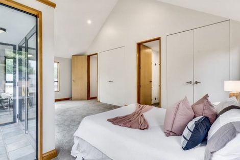 Photo of property in 2/155 Yaldhurst Road, Sockburn, Christchurch, 8042