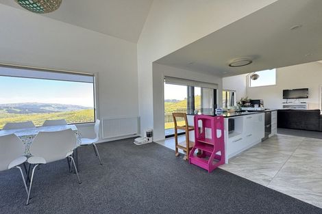 Photo of property in 16 Lemonwood Way, Woodridge, Wellington, 6037