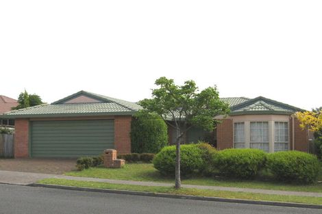 Photo of property in 105 Marina View Drive, West Harbour, Auckland, 0618