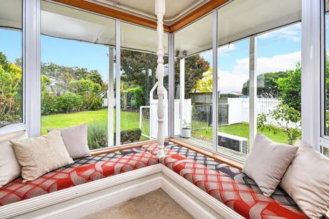 Photo of property in 3 Trentham Road, Papakura, 2110