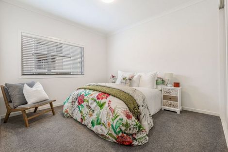 Photo of property in 90 Eaves Bush Parade, Orewa, 0931