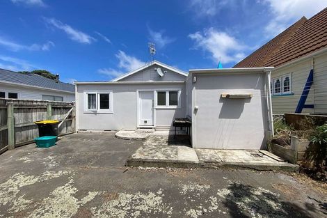 Photo of property in 93 Miramar Avenue, Miramar, Wellington, 6022