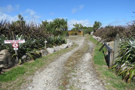 Photo of property in 20 Clifftop Lane, Cape Foulwind, 7892