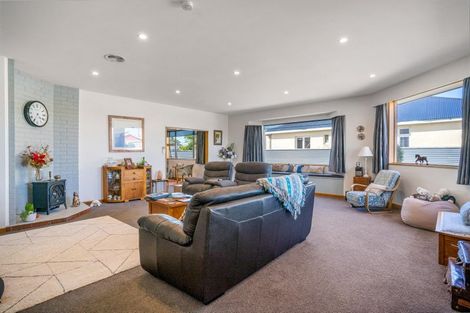 Photo of property in 46 Meldrum Street, Winton, 9720