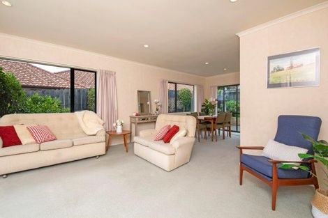 Photo of property in 9 Ardkeen Place, East Tamaki, Auckland, 2016