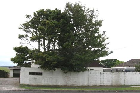 Photo of property in 1/18 Toroa Street, Torbay, Auckland, 0630