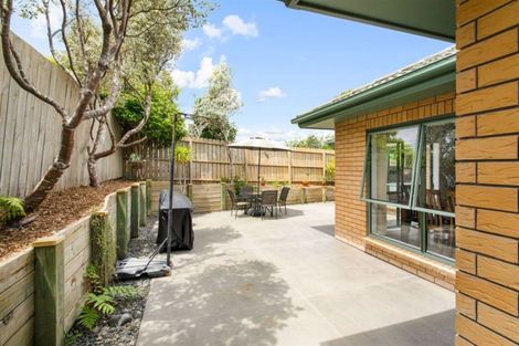 Photo of property in 5 San Diego Court, Henderson, Auckland, 0612
