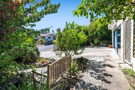 Photo of property in 4 Coralsea Way, Arkles Bay, Whangaparaoa, 0932