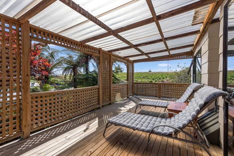 Photo of property in 28 Petrie Street, Pomare, Rotorua, 3015