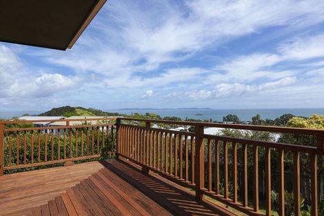 Photo of property in 11 Torsby Road, Coopers Beach, 0420