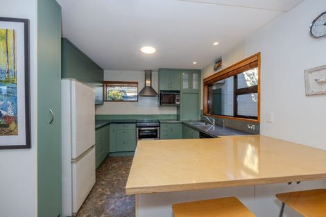 Photo of property in 8 Kennedy Crescent, Wanaka, 9305