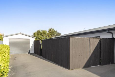 Photo of property in 2/18 Lamorna Road, Parklands, Christchurch, 8083