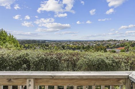 Photo of property in 1/271 Sturges Road, Henderson, Auckland, 0612