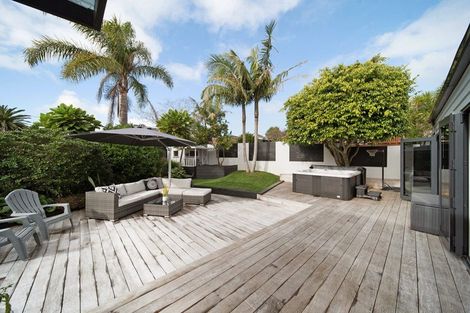 Photo of property in 54 John Gill Road, Shelly Park, Auckland, 2014